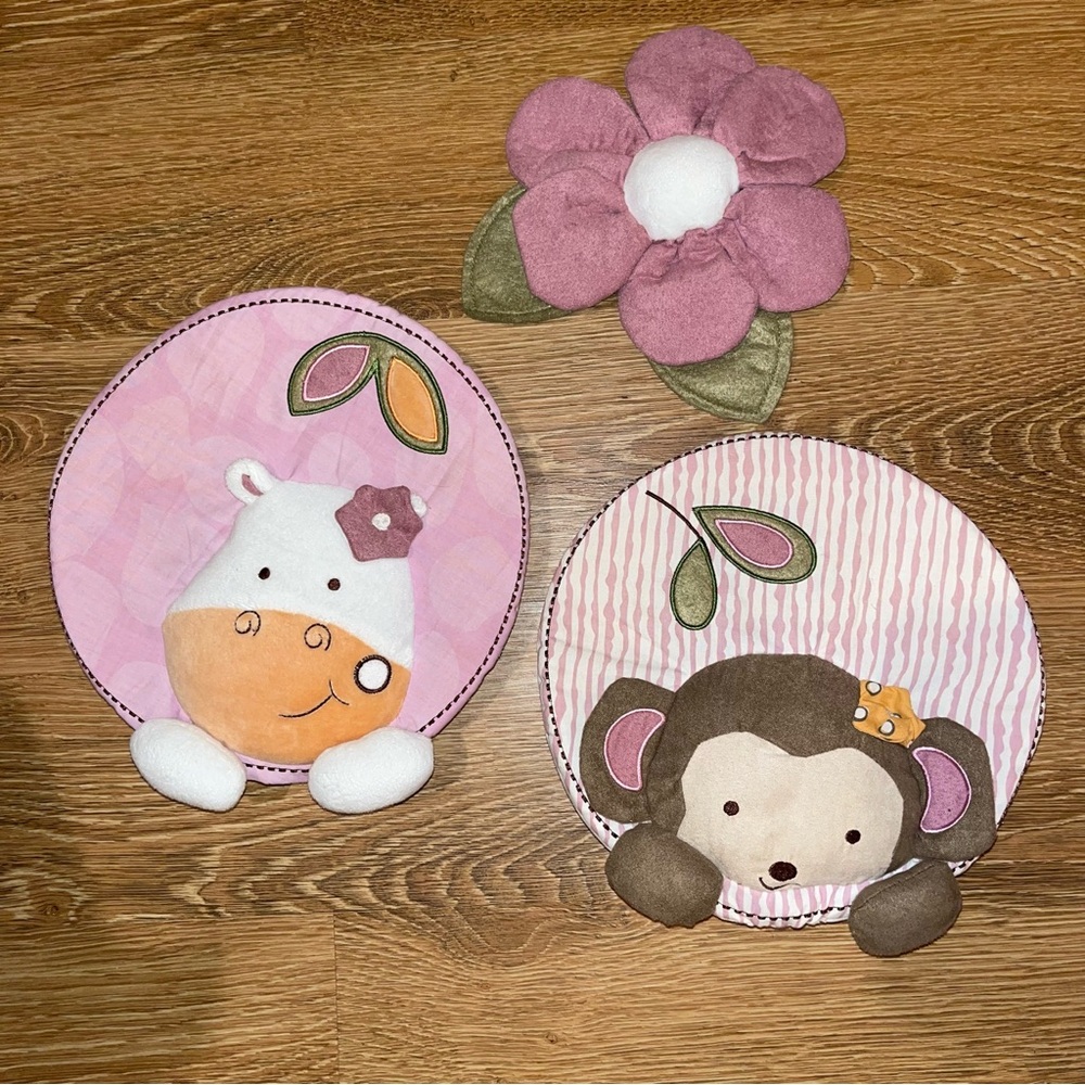 CoCaLo Baby Jacana 3 piece Plush Wall Hangings Monkey, Hippo, Flower